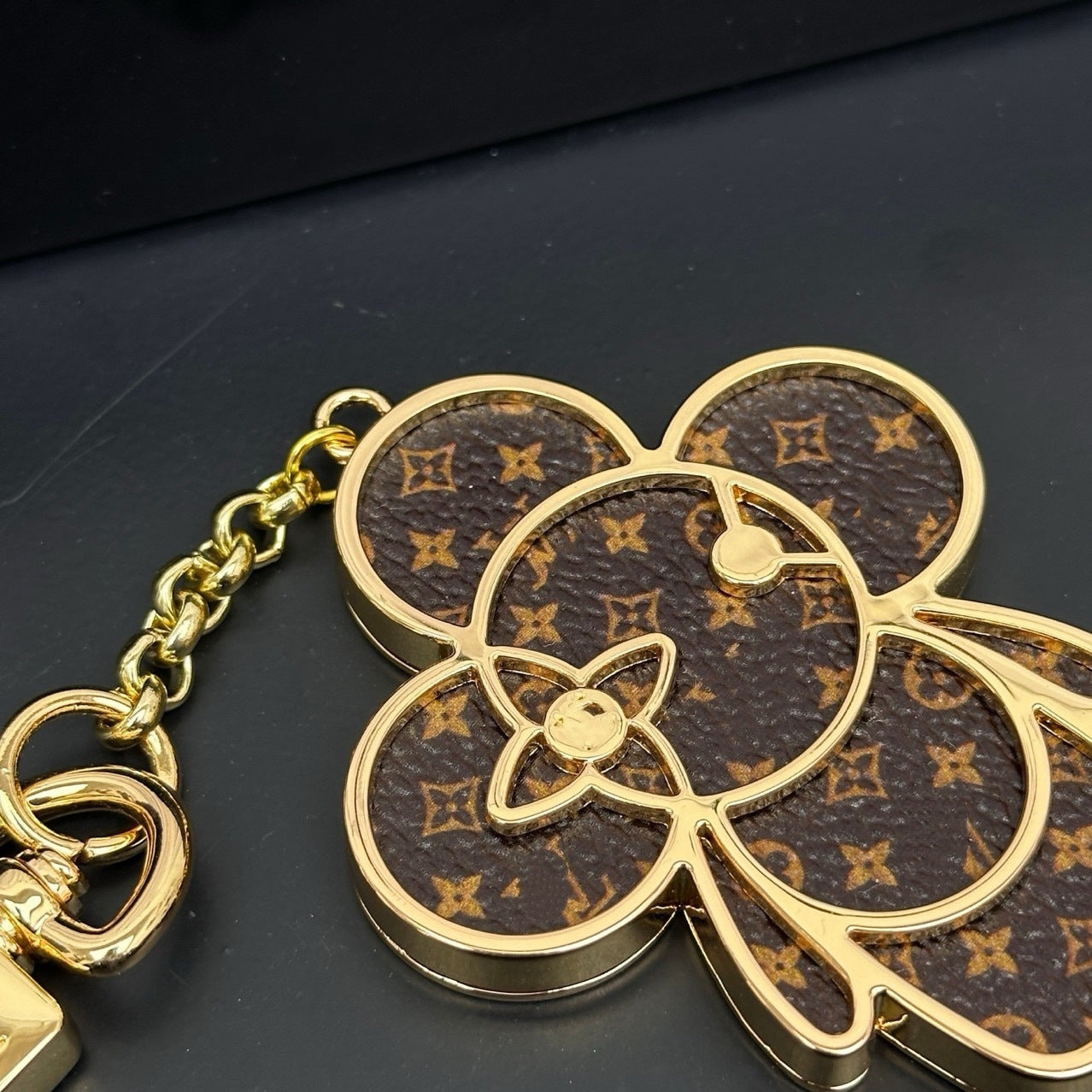 Louis Vuitton Vivienne Monogram Metal Bag Charm Keychain