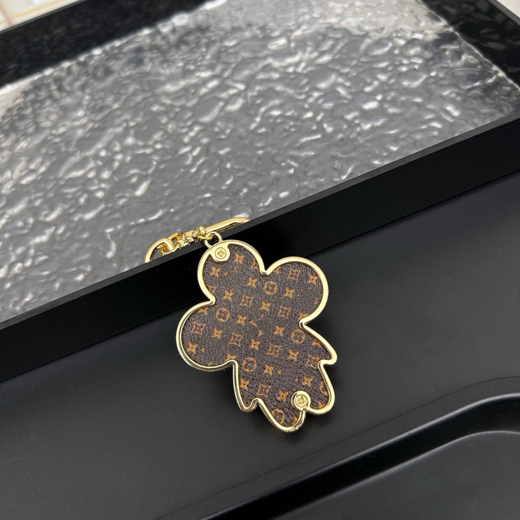Louis Vuitton Vivienne Monogram Metal Bag Charm Keychain