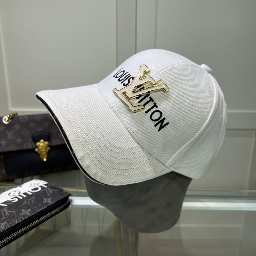 Luxury Louis Vuitton Baseball Cap for Men & Women Metal Logo