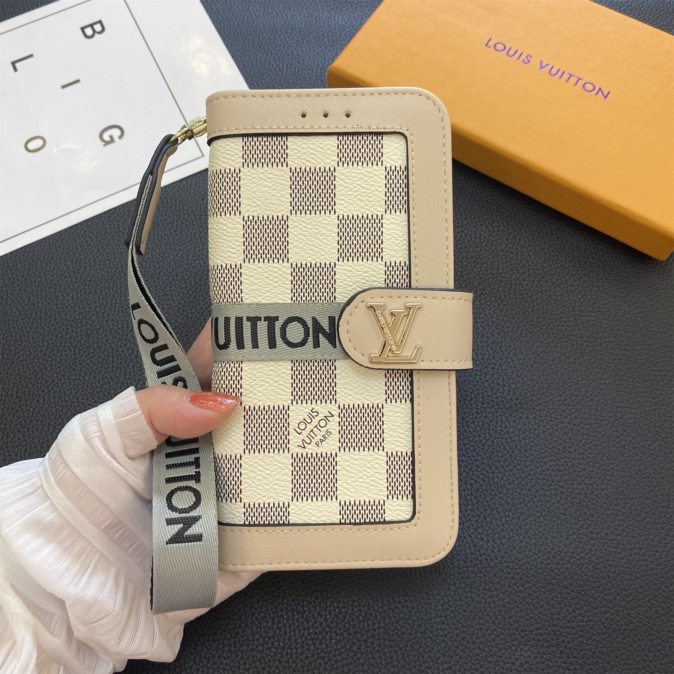 Louis Vuitton Samsung Galaxy S26 Ultra Case Monogram Leather Wallet Card Holder