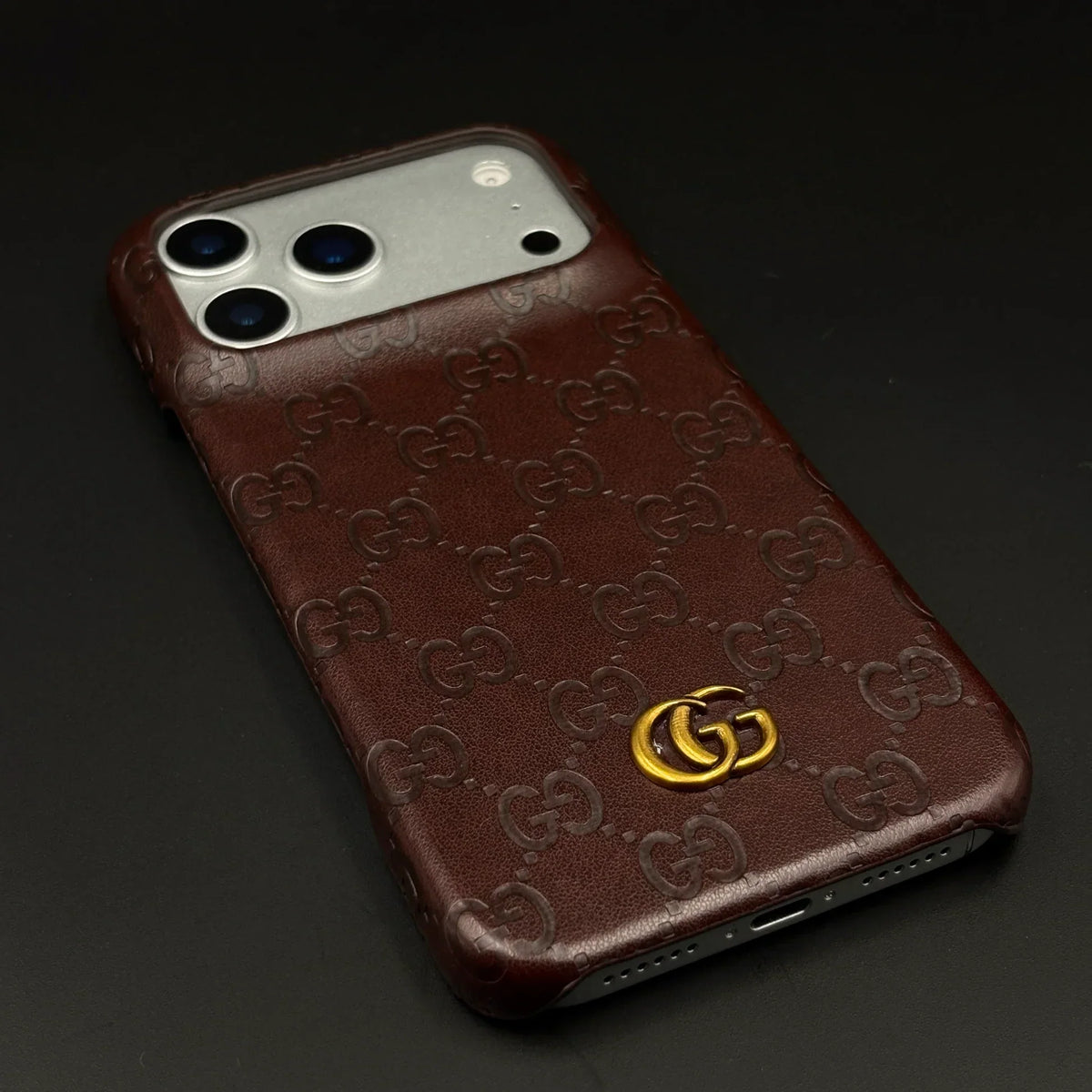 Luxury Gucci iPhone 18 Pro Case | GG Monogram Leather White Blue