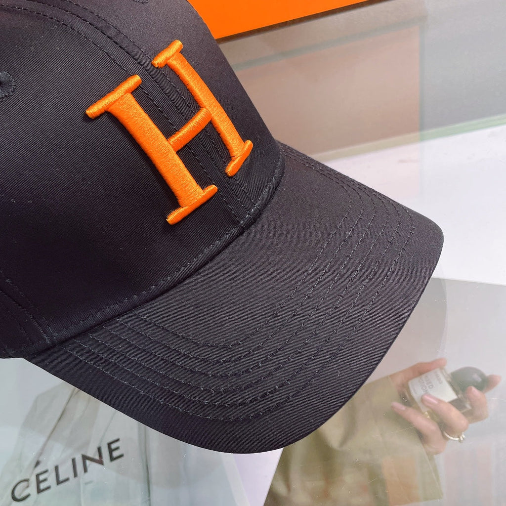 Hermès H Embroidered Cotton Baseball Cap