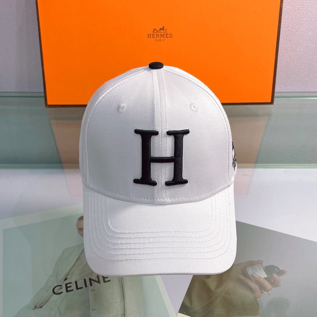 Hermès H Embroidered Cotton Baseball Cap
