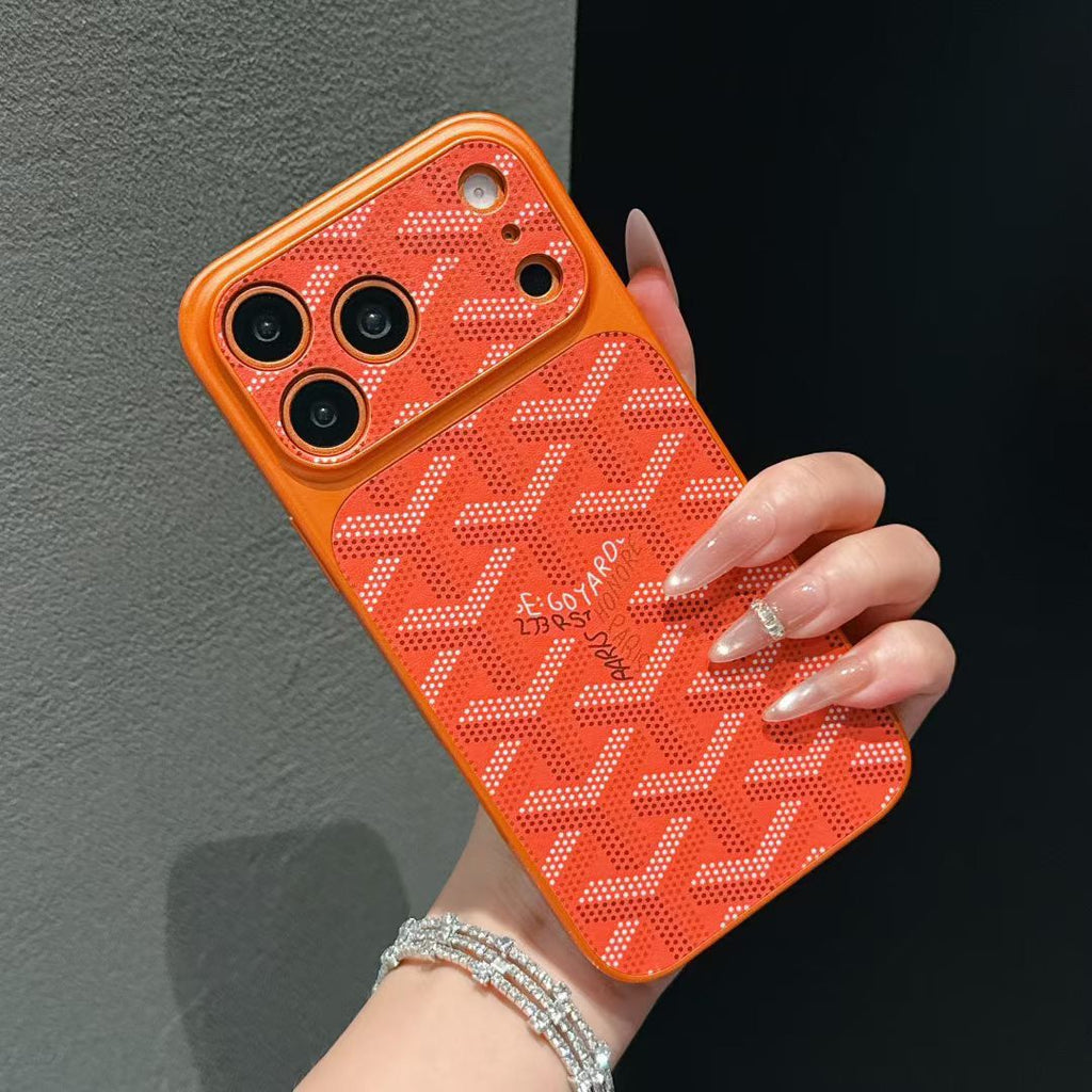 Goyard iPhone 18 Pro Leather Case – Vintage Monogram Luxury Cover Silver