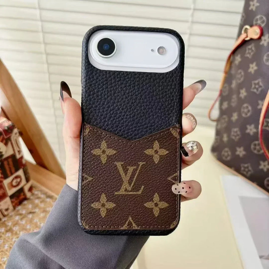 Louis Vuitton iPhone 18 Pro Case With Cardholder – Classic Monogram Leather
