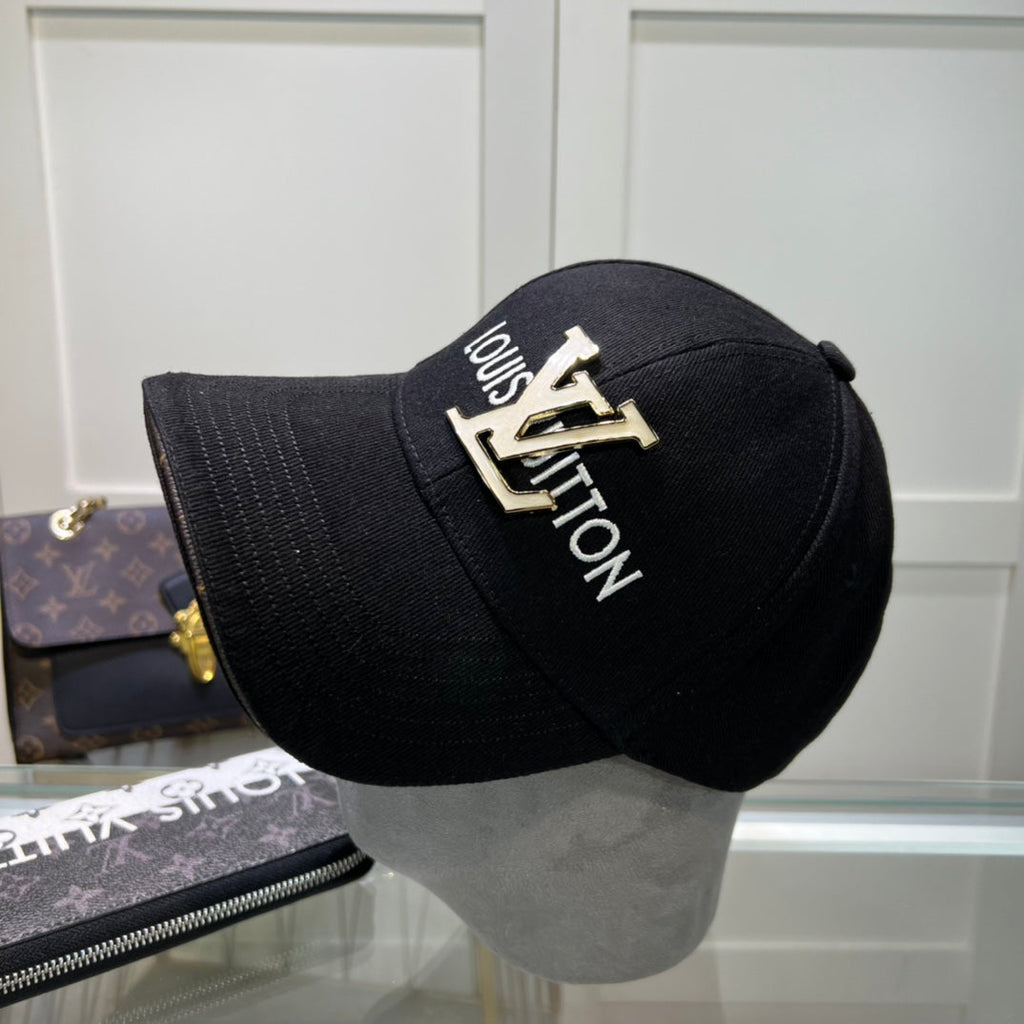 Luxury Louis Vuitton Baseball Cap for Men & Women Metal Logo