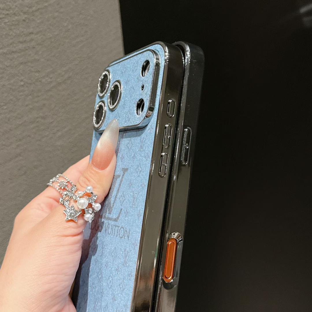 Shiny Louis Vuitton iPhone 18 Pro Case – Luxury Designer iPhone Case