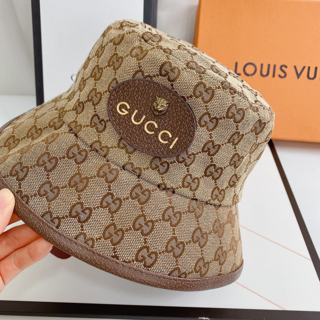 Gucci Tiger Head Embroidered Canvas Bucket Hat for Men & Women