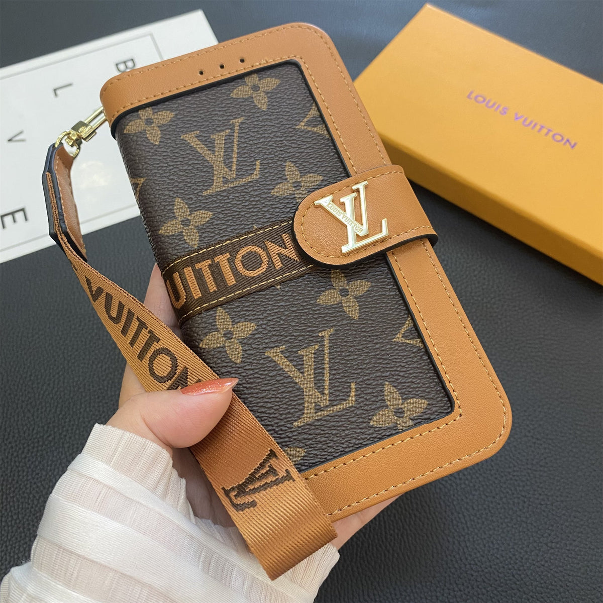 Louis Vuitton Samsung Galaxy S26 Ultra Case Monogram Leather Wallet Card Holder
