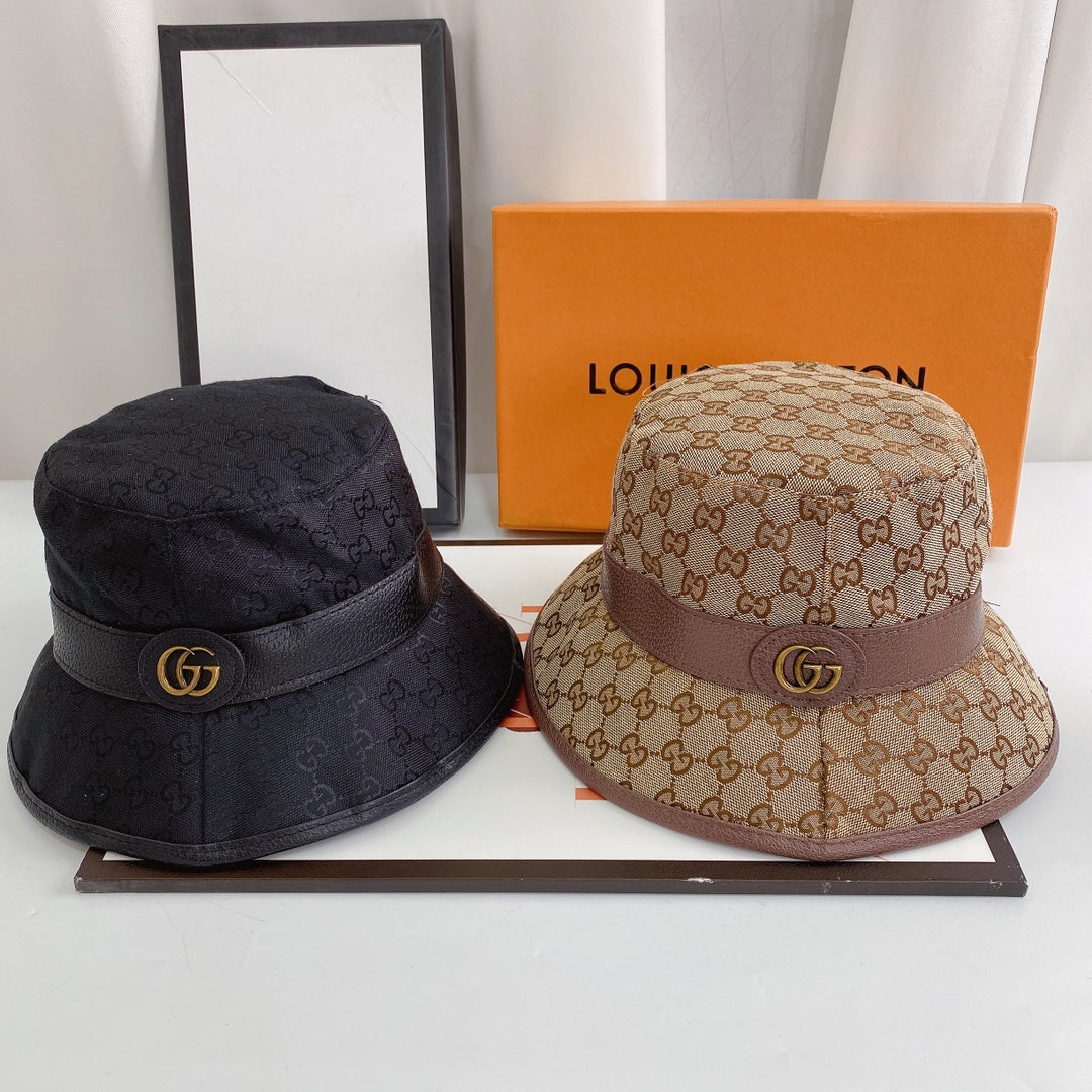 Gucci Bucket Hat GG Belt Buckle