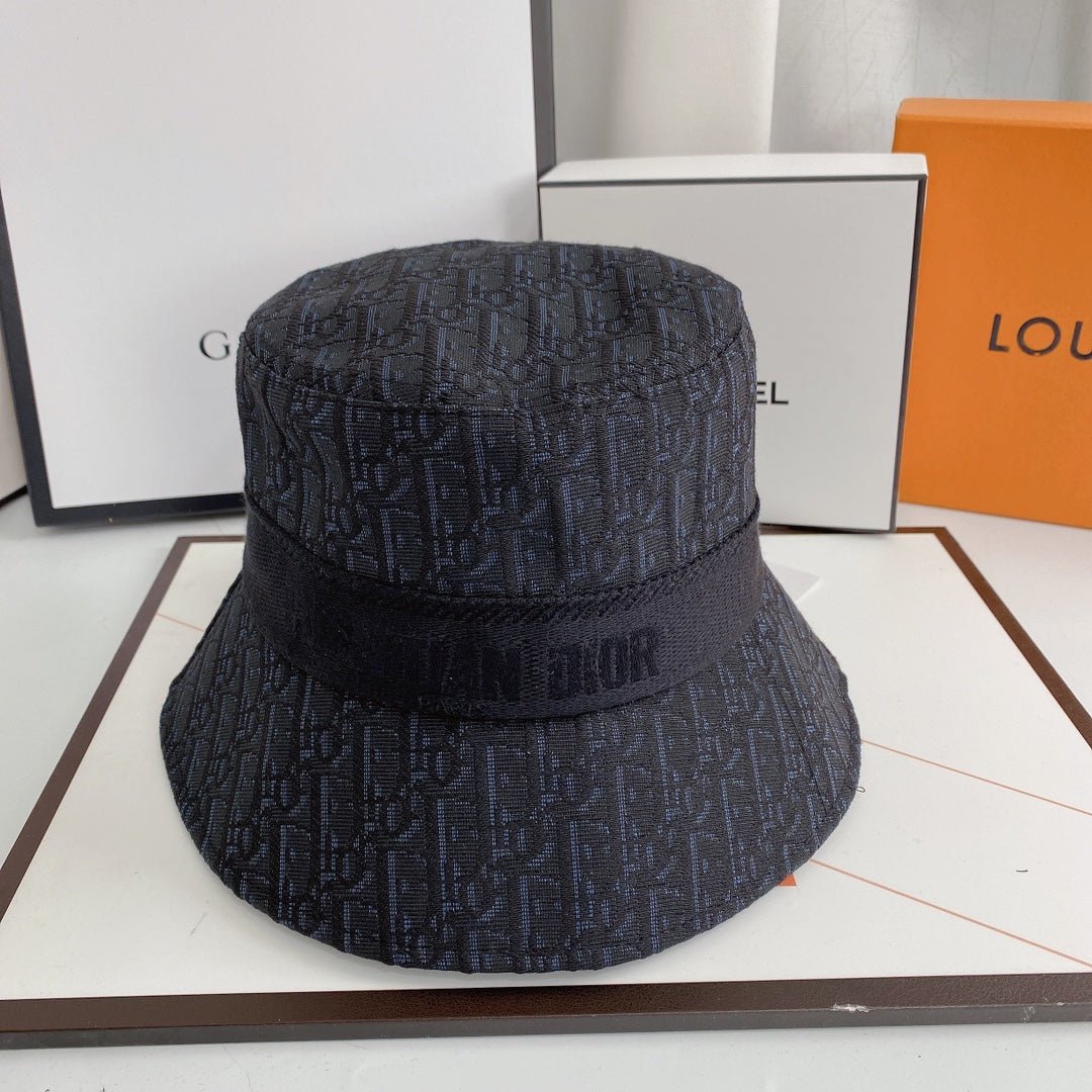 Dior Oblique Logo Jacquard Bucket Hat for Men & Women - Serene