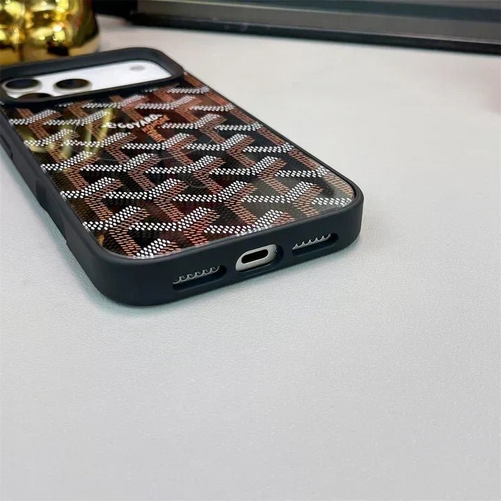 Goyard iPhone 18 Pro Case – Magsafe Luxury Protective Cover Chevron Black - Serene