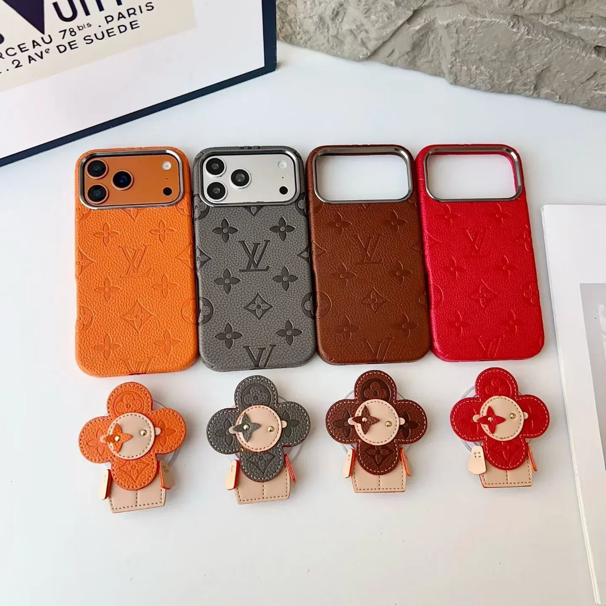 Louis Vuitton iPhone 18 Pro Case MagSafe Leather with Flower Grip – Red