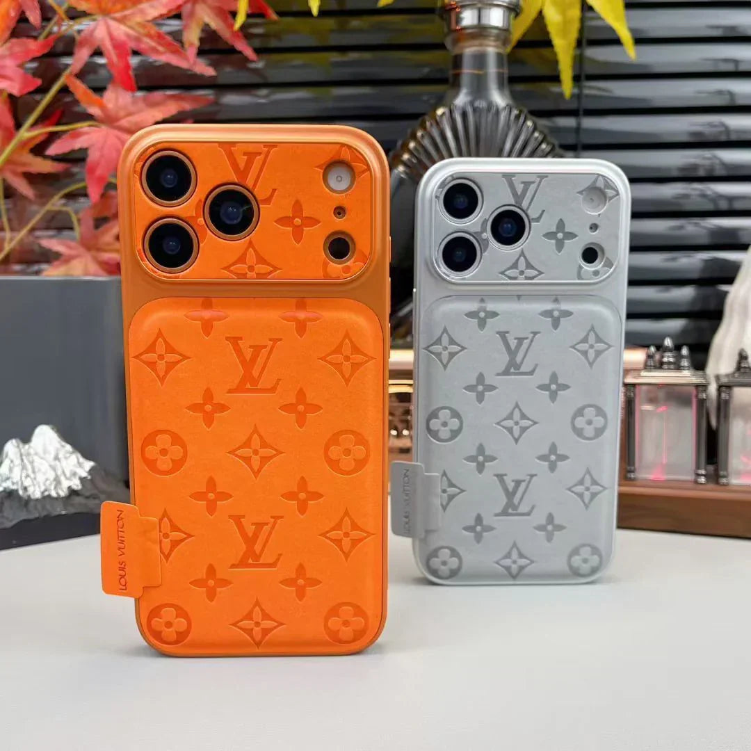 Louis Vuitton iPhone 18 Pro Leather Case – Luxury Designer Protective Cover – Gray