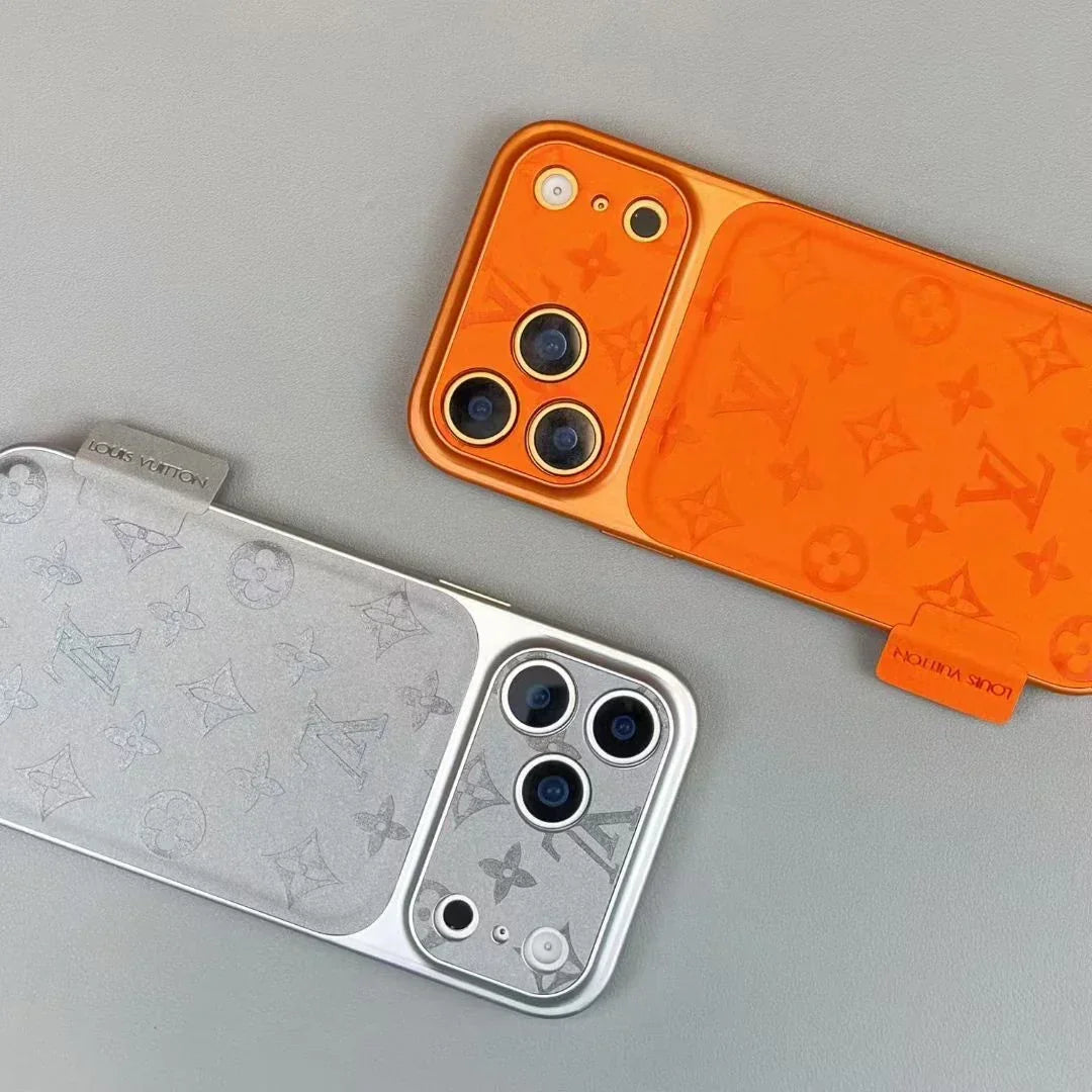 Louis Vuitton iPhone 18 Pro Leather Case – Luxury Designer Protective Cover – Gray