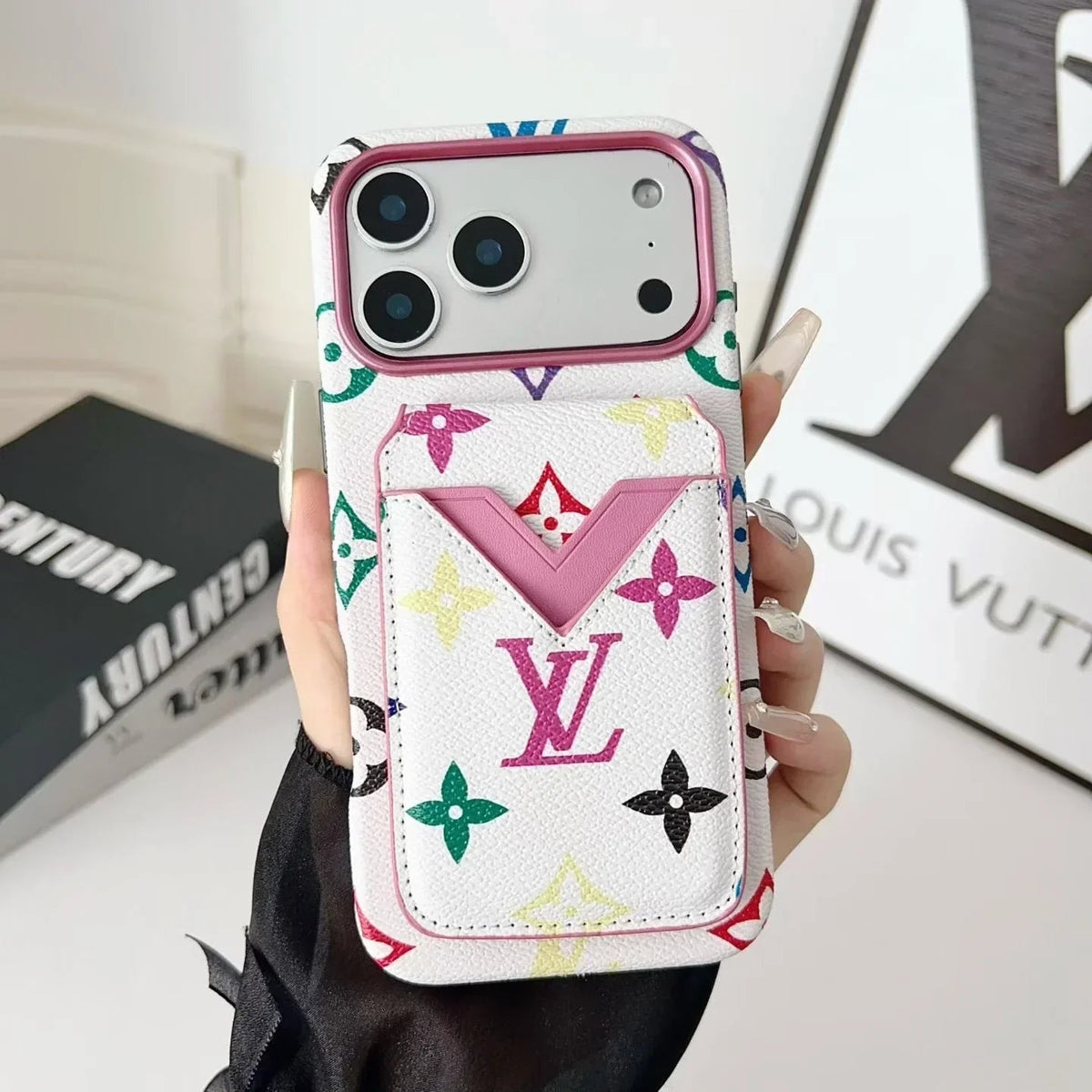 Gucci iPhone 18 Pro Case with Cardholder – Beige GG Monogram Leather - Serene
