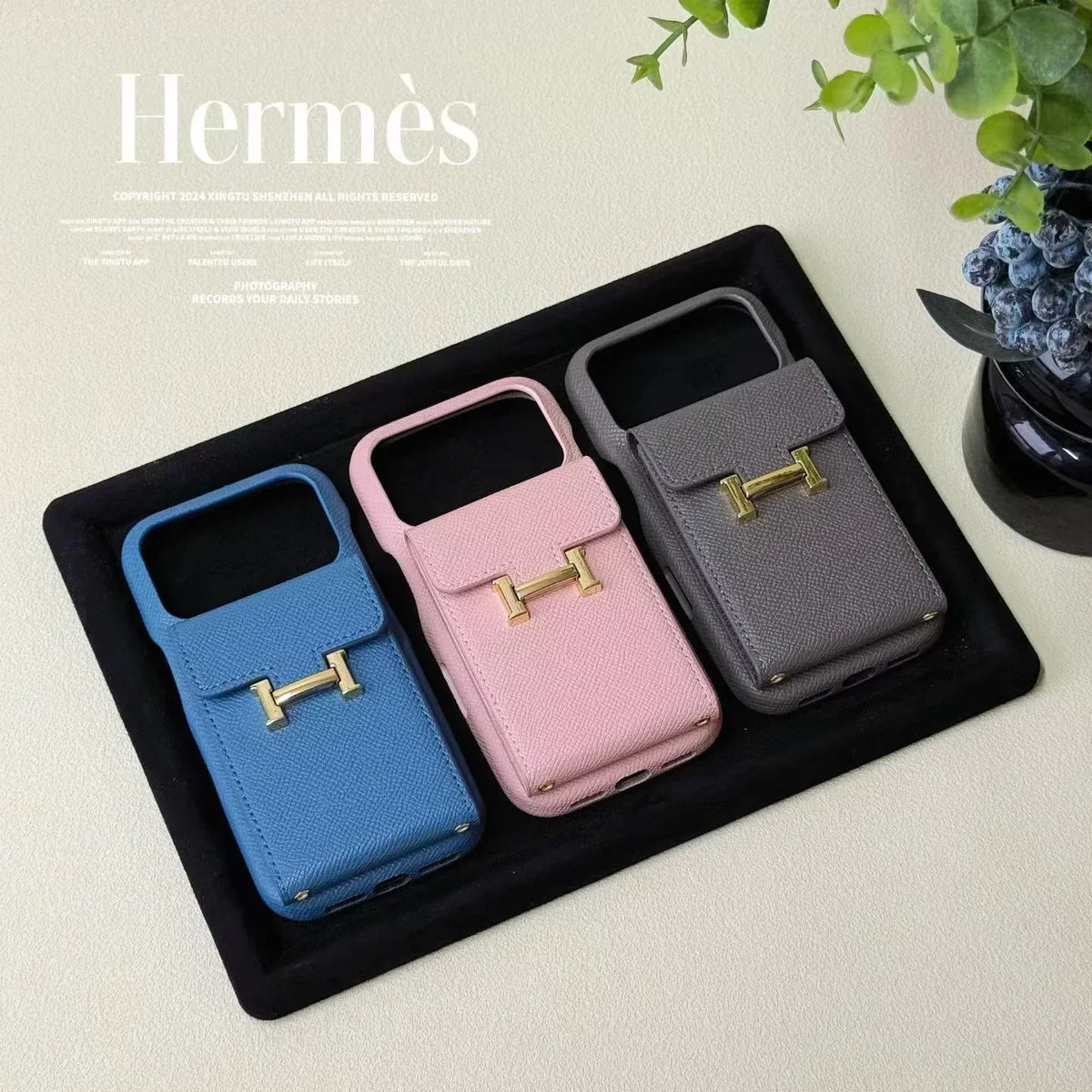 Hermès iPhone 17 Pro Max Case – Leather Hermes Phone Case With Card Holder