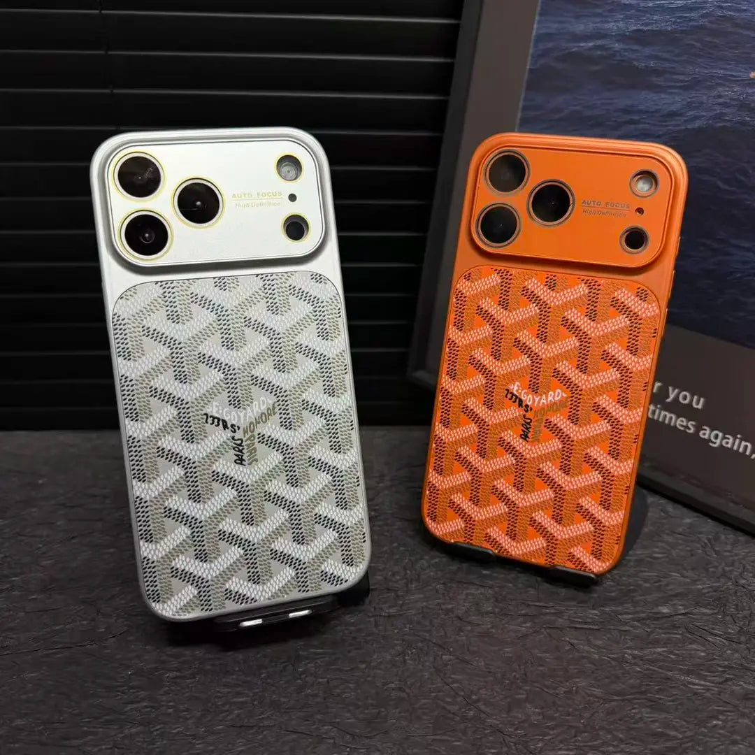 Goyard iPhone 18 Pro Leather Case – Vintage Monogram Luxury Cover Silver