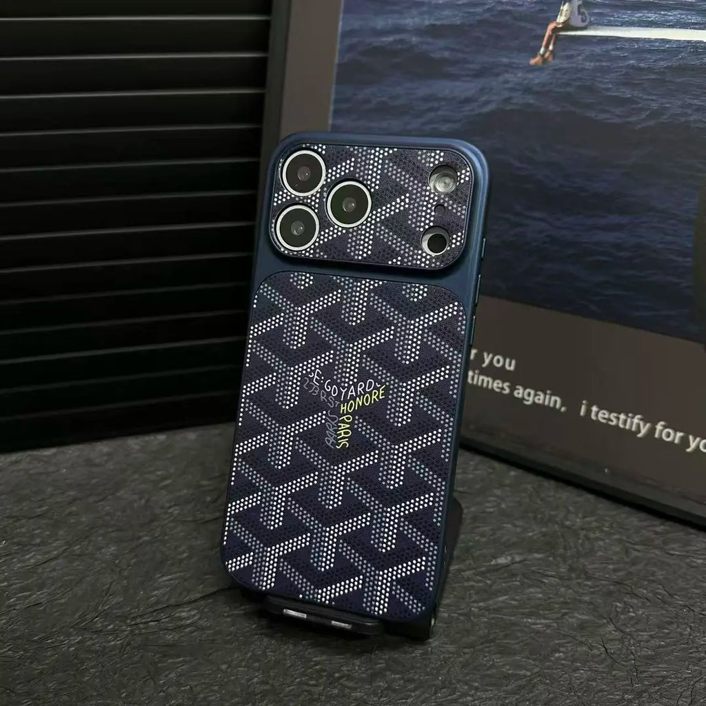 Goyard iPhone 18 Pro Leather Case – Vintage Monogram Luxury Cover Silver